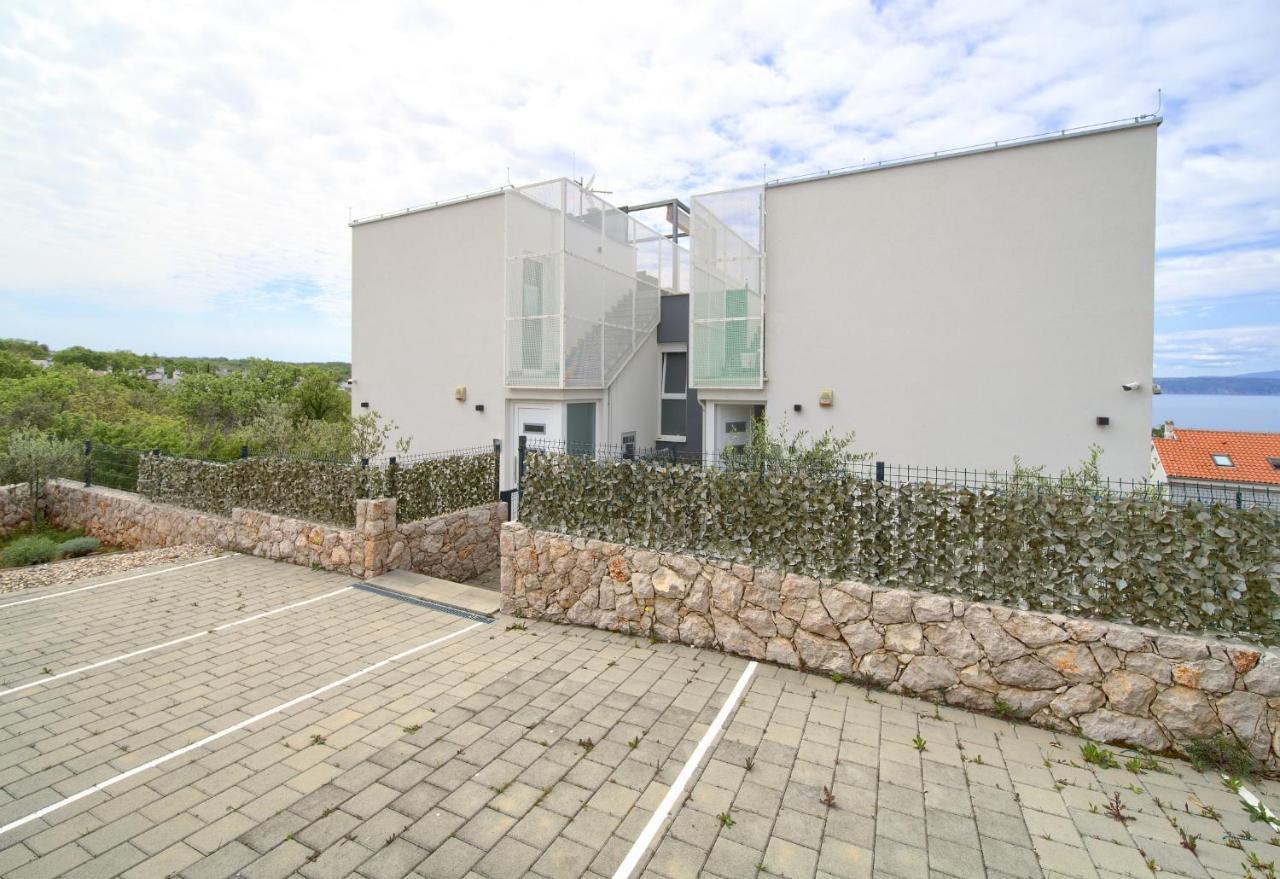 Apartment Solis Lacus Modern - Private Heated Pool - Smart Tv Sky X - Free Parking