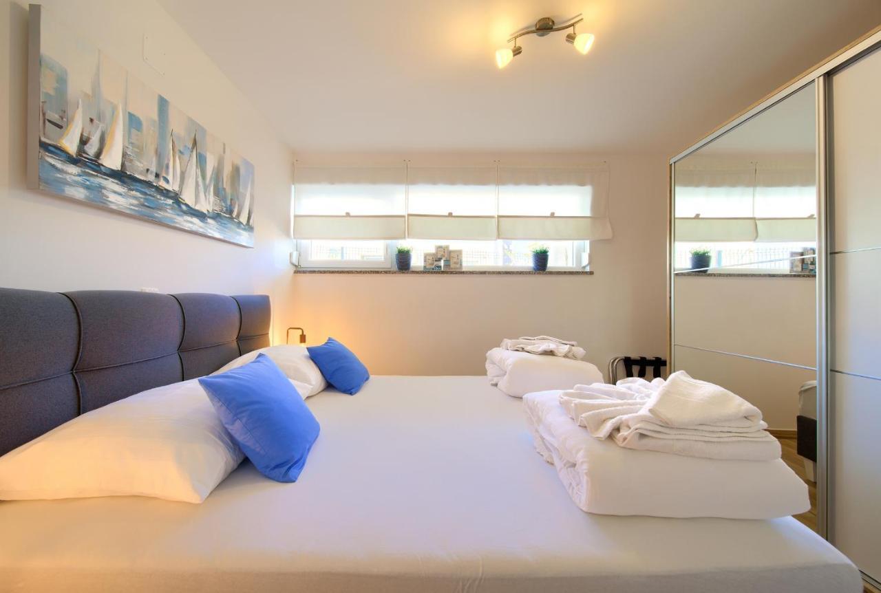 Solis Lacus Modern - Private Heated Pool - Smart Tv Sky X - Free Parking Njivice