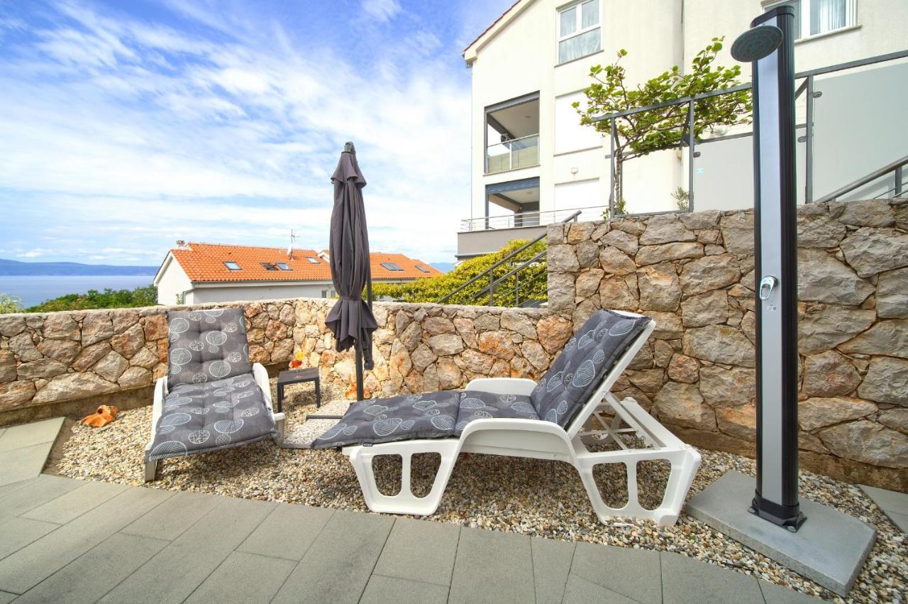 Apartment Solis Lacus Modern - Private Heated Pool - Smart Tv Sky X - Free Parking