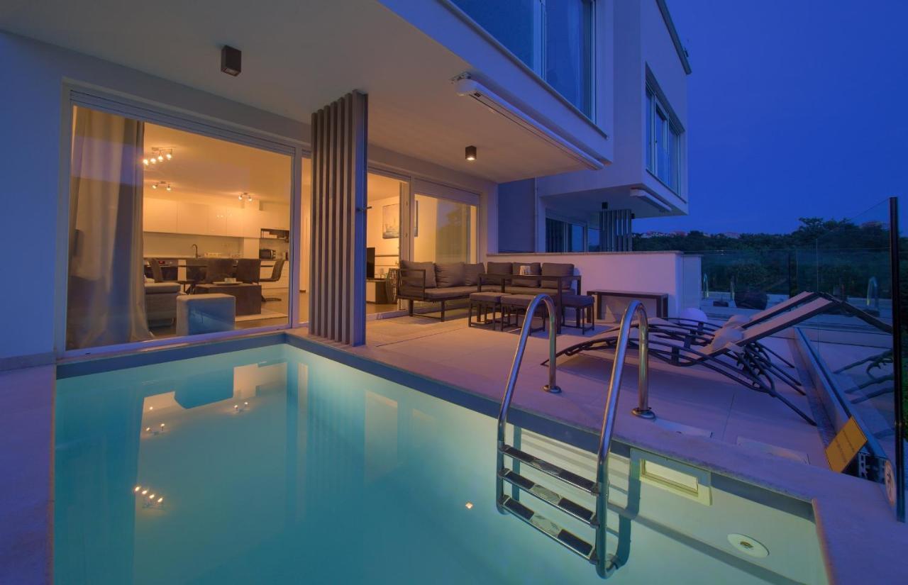 Solis Lacus Modern - Private Heated Pool - Smart Tv Sky X - Free Parking Njivice