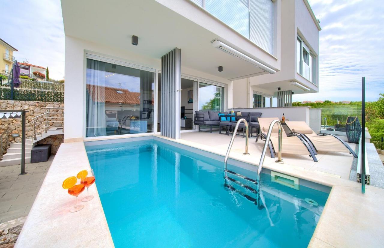 Apartment Solis Lacus Modern - Private Heated Pool - Smart Tv Sky X - Free Parking